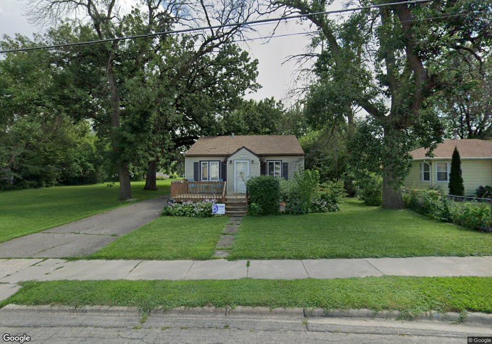 1021 W Front St, Albert Lea, MN 56007 - photo 1