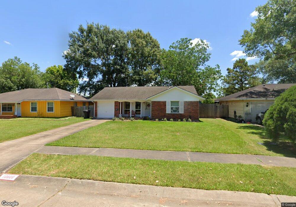 10809 Stover St, Houston, TX 77075 - photo 1