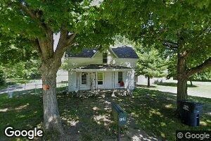 729 Sanford Ave, Nokomis, IL 62075