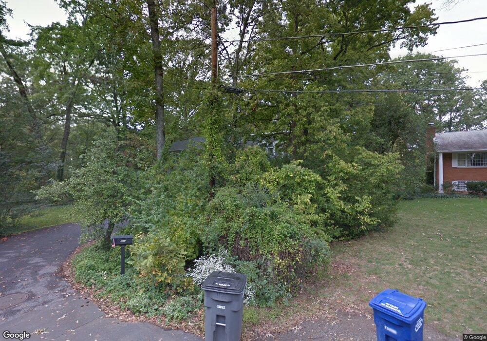 1142 Custis St, Alexandria, VA 22308 - photo 1