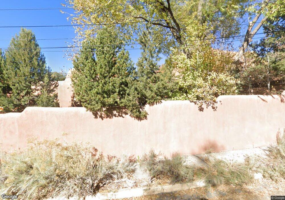 319 Magdalena Rd, Santa Fe, NM 87501 - photo 1