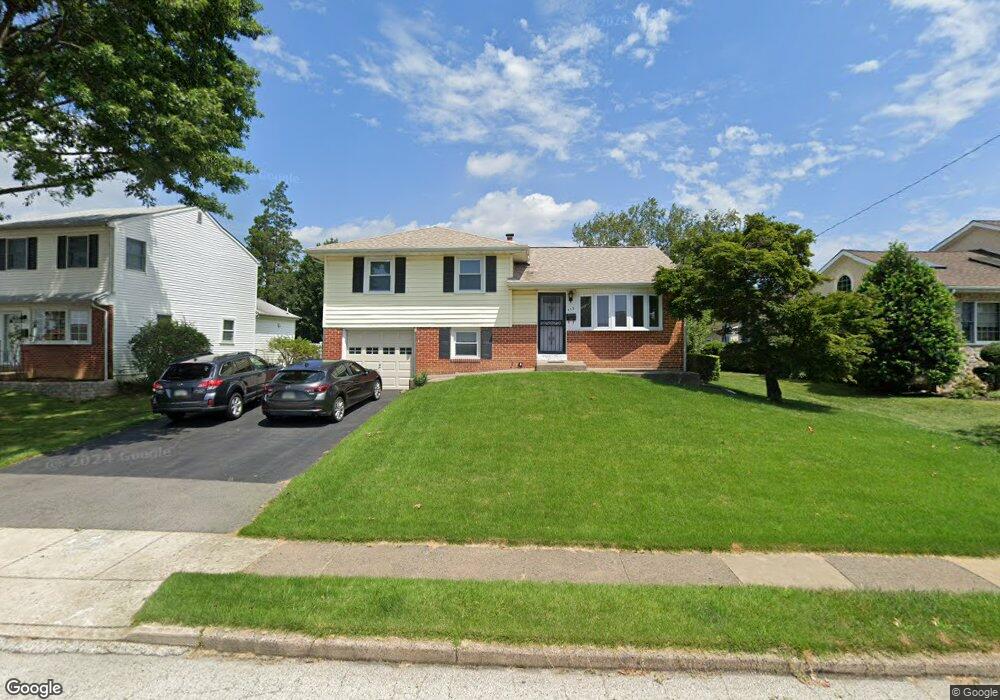 412 Portland Dr, Broomall, PA 19008 - photo 1