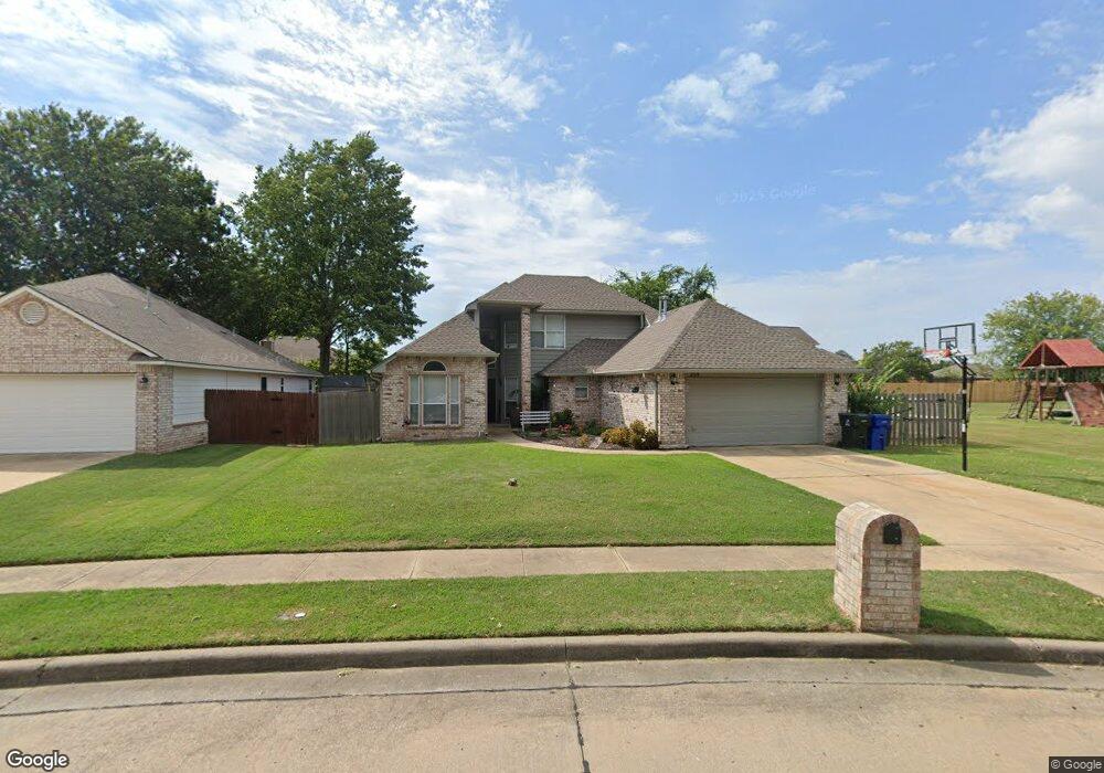 209 W Charleston St, Broken Arrow, OK 74011 - photo 1