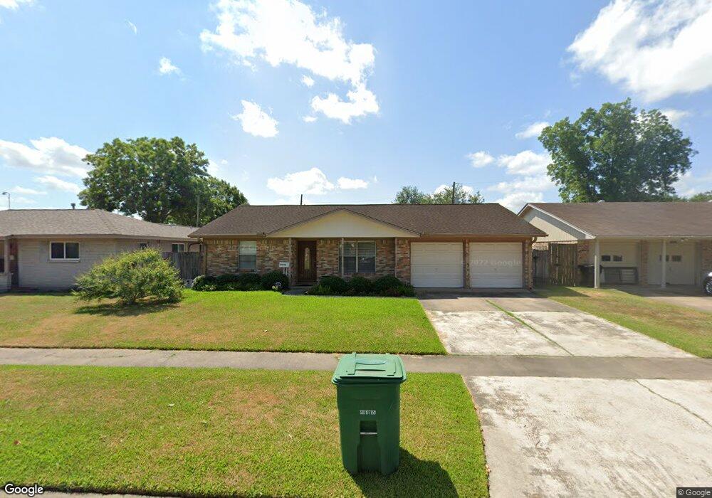 10606 Rambling Trail, Houston, TX 77089 - photo 1
