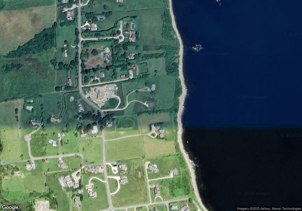 10 Grinnell Rd, Little Compton, RI 02837 - photo 1