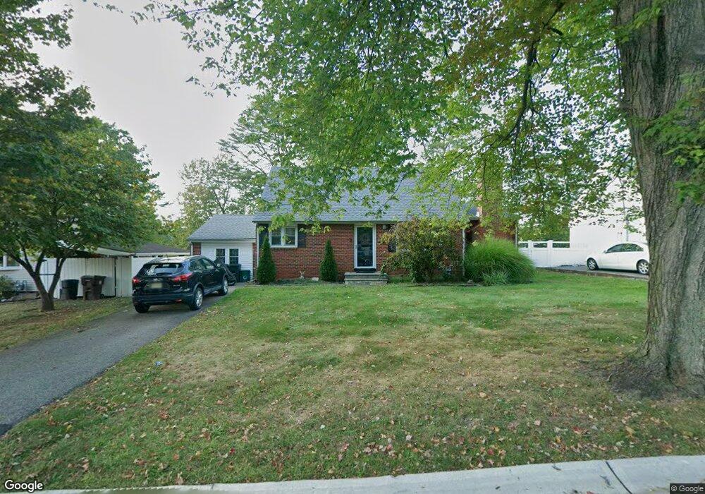 24 Halstead Rd, New Brunswick, NJ 08901 - photo 1