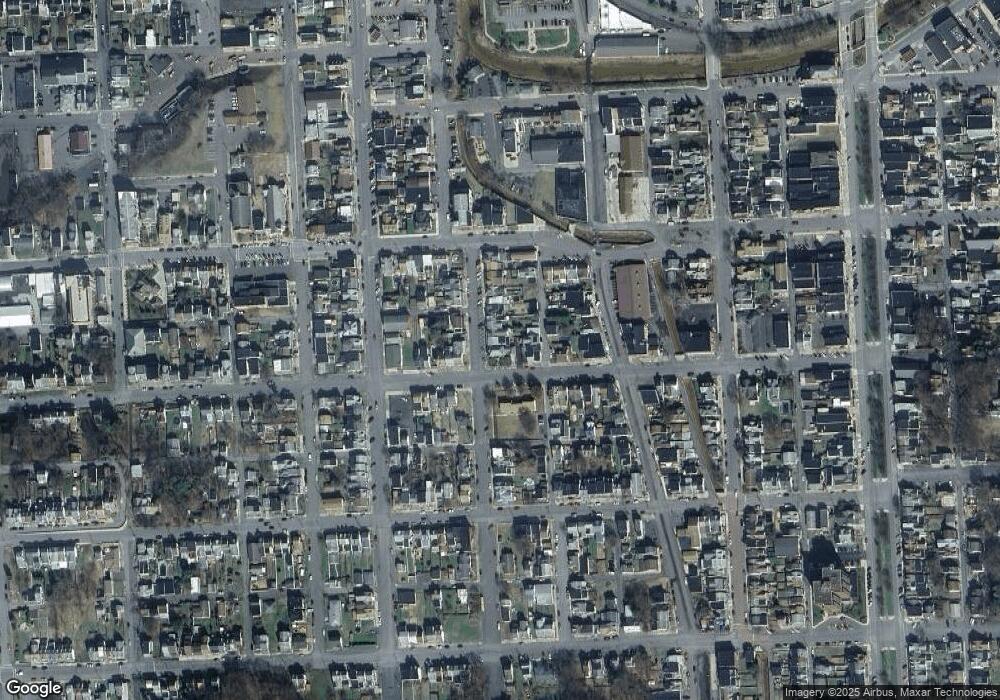 521 W Spruce St, Shamokin, PA 17872 - photo 1