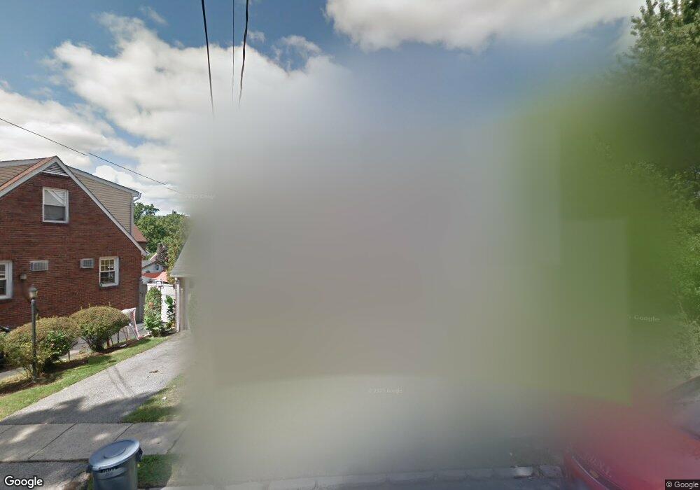 125 Beverly Ave unit 2, Staten Island, NY 10301 - photo 1