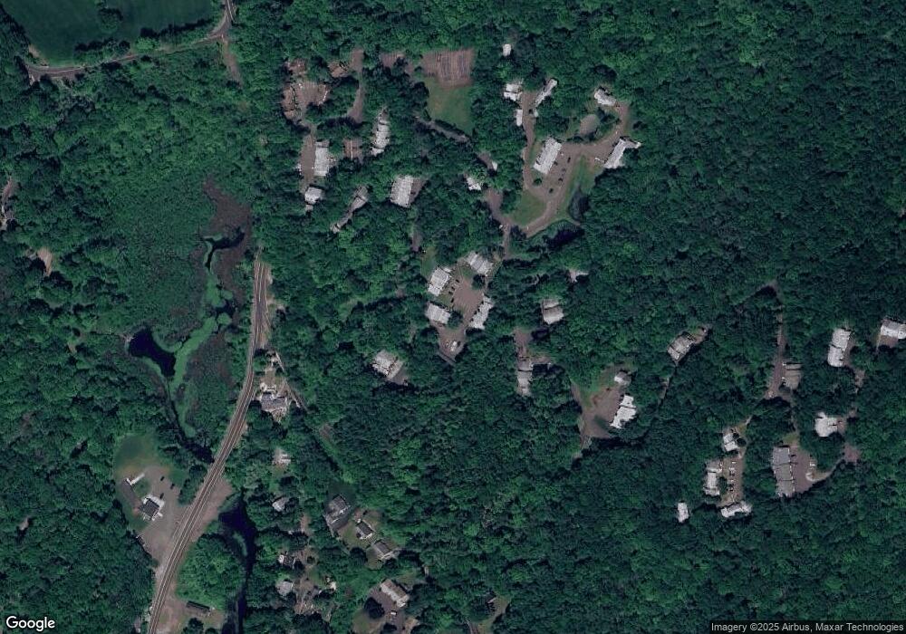 20 Wauwinet Ct, Guilford, CT 06437 - photo 1