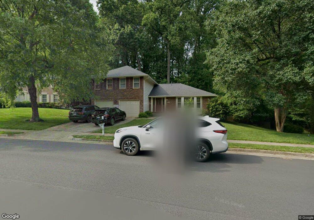 10161 Red Spruce Rd, Fairfax, VA 22032 - photo 1