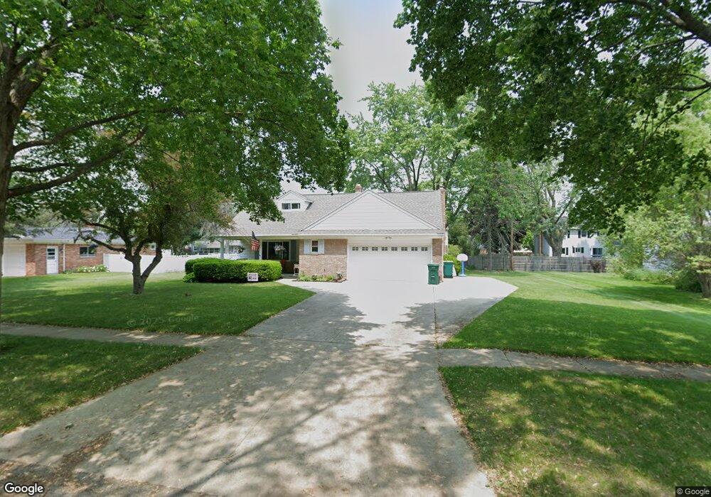 1225 Clearview Dr, Flushing, MI 48433 - photo 1