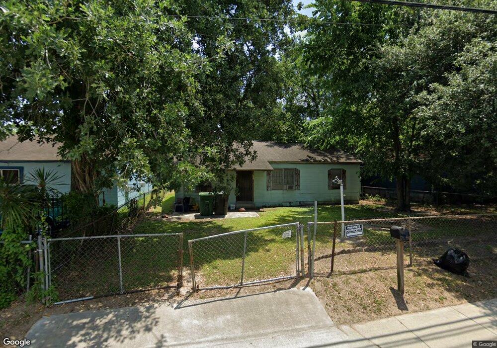 9206 Lockwood Dr, Houston, TX 77016 - photo 1