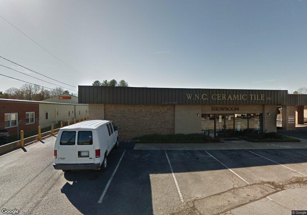 213 Duncan Hill Rd, Hendersonville, NC 28792 - photo 1