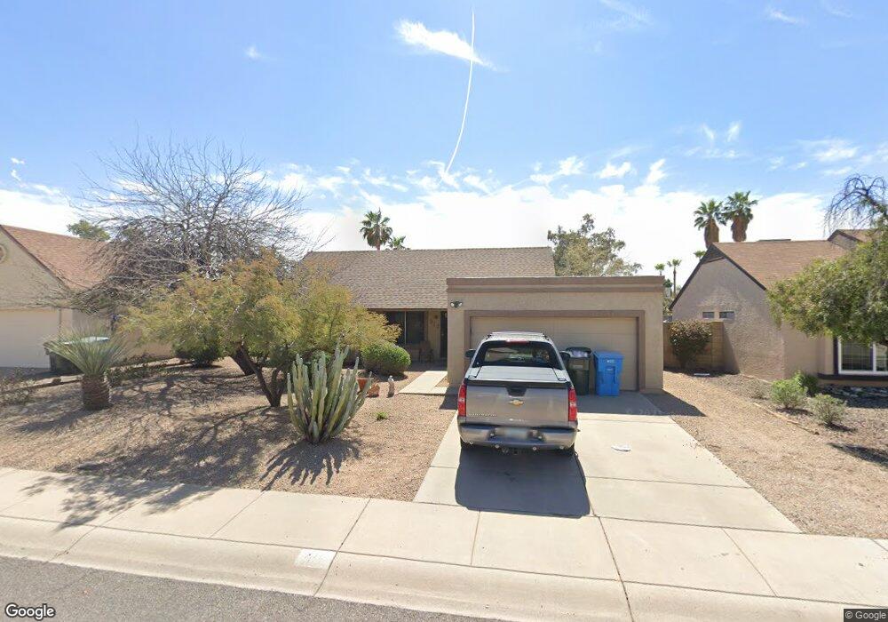 917 E Wickieup Ln, Phoenix, AZ 85024 - photo 1