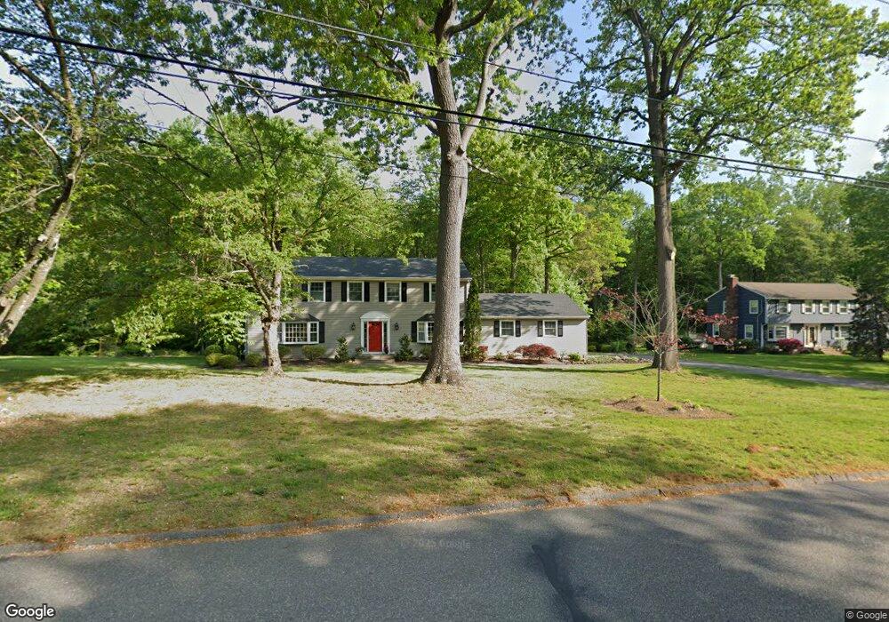 63 Teeter Rock Rd, Trumbull, CT 06611 - photo 1