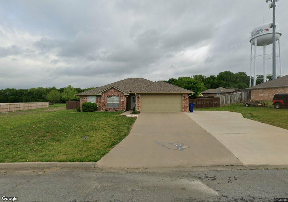 302 Bryant St, Pottsboro, TX 75076 - photo 1