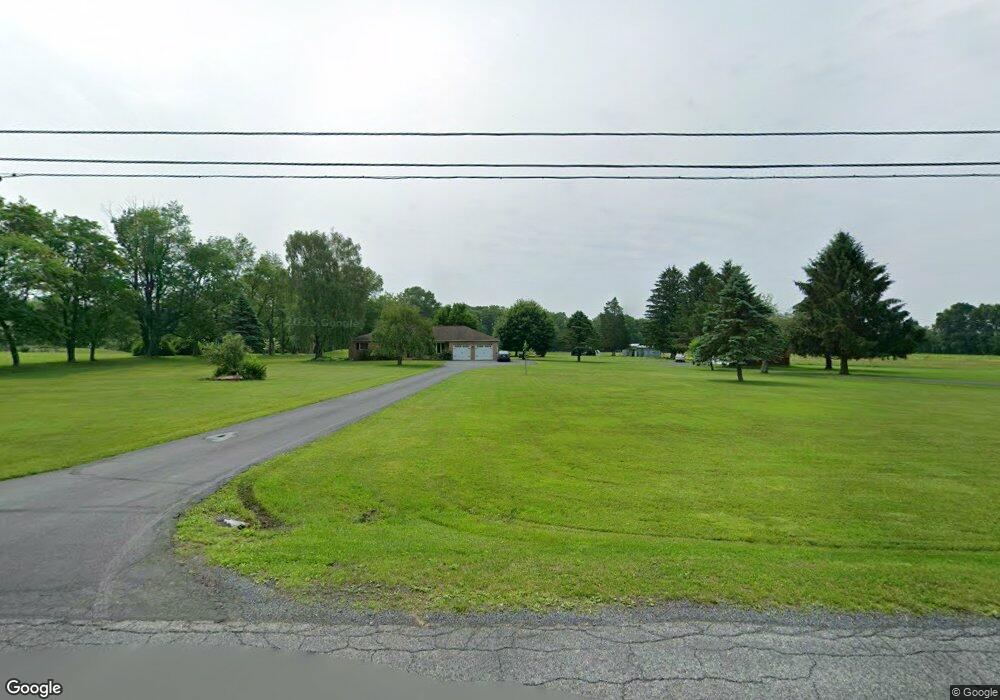 2457 E Millheim Rd, Bath, PA 18014 - photo 1