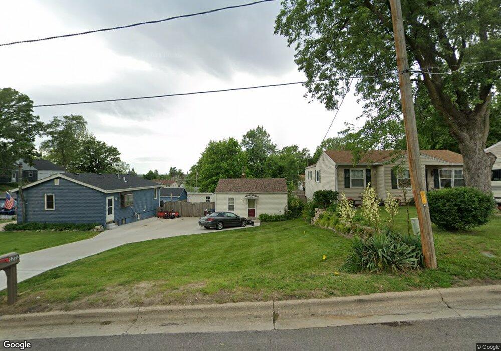 1222 E 35th St, Des Moines, IA 50317 - photo 1