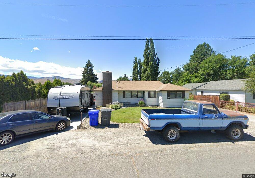 38 N Keller Ave, East Wenatchee, WA 98802 - photo 1