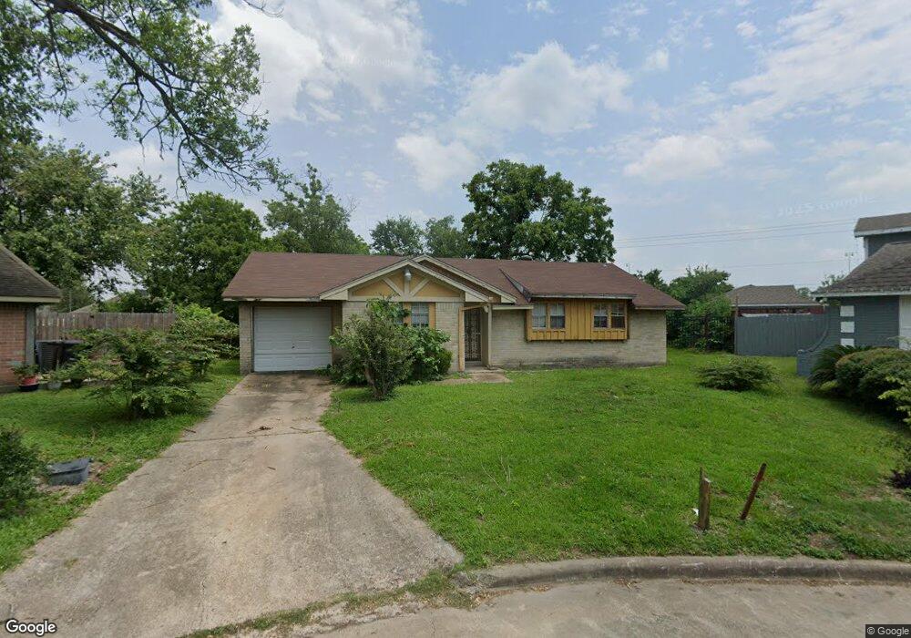 8206 Avert Ct, Houston, TX 77088 - photo 1