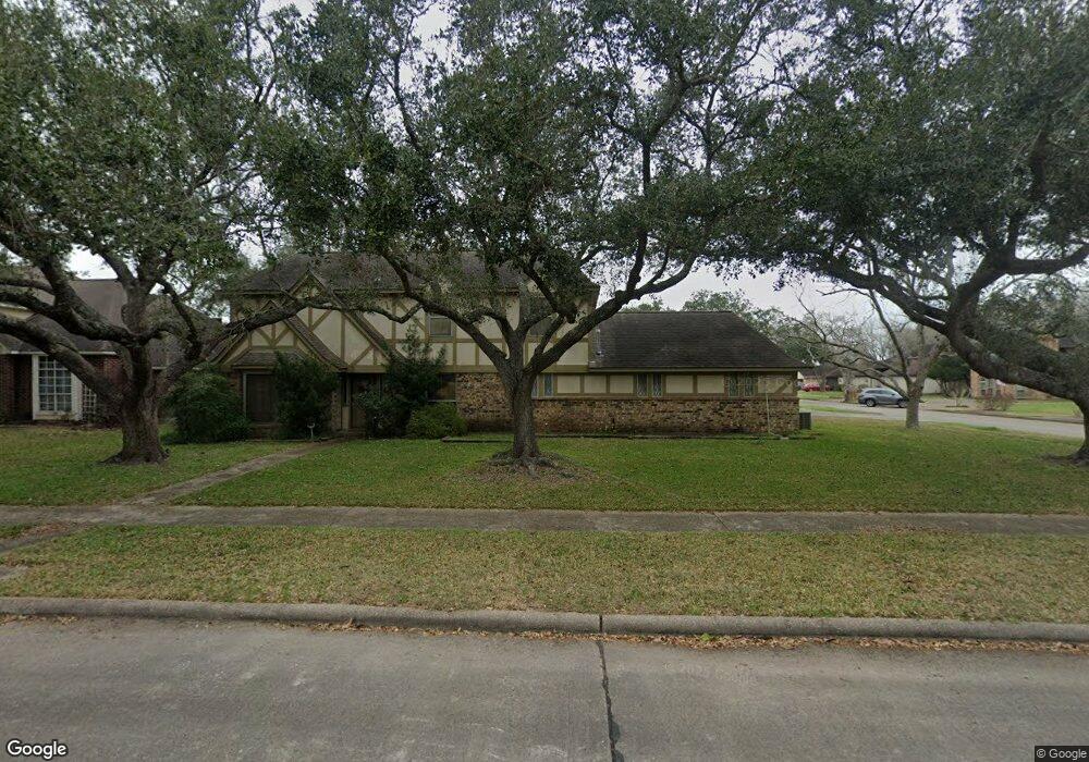 2416 Salisbury Ln, Alvin, TX 77511 - photo 1