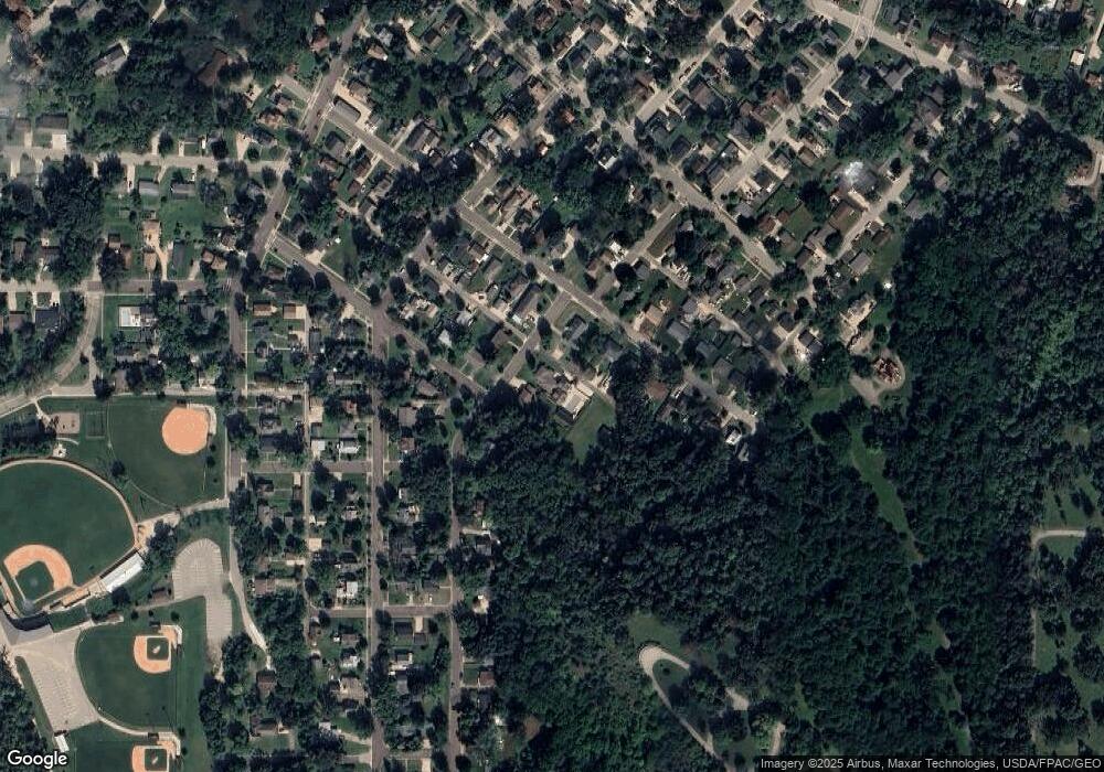 617 Locust St, Red Wing, MN 55066 - photo 1