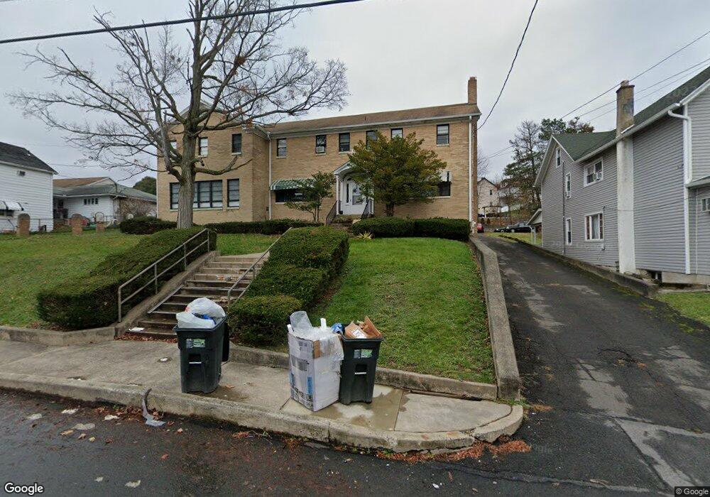 215 Franklin St, Dunmore, PA 18512 - photo 1