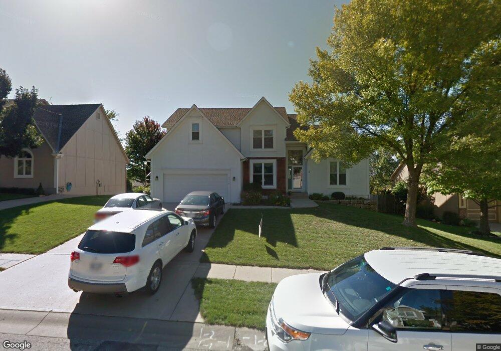 5718 Alden Ct, Shawnee, KS 66216 - photo 1