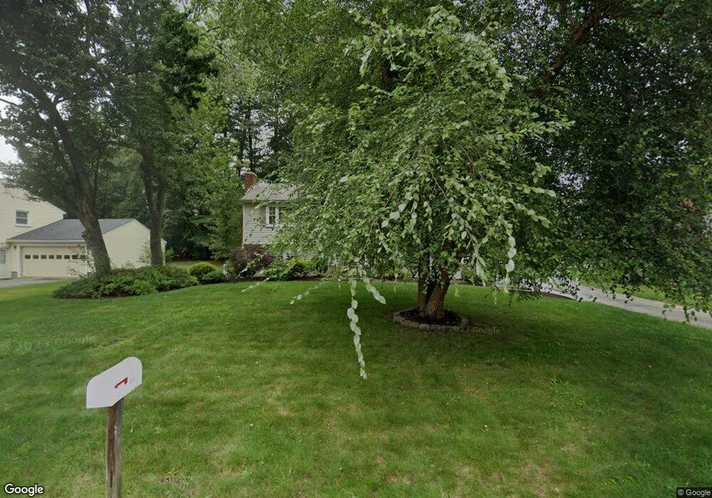 10 Clydesdale Rd, Salem, NH 03079 - photo 1