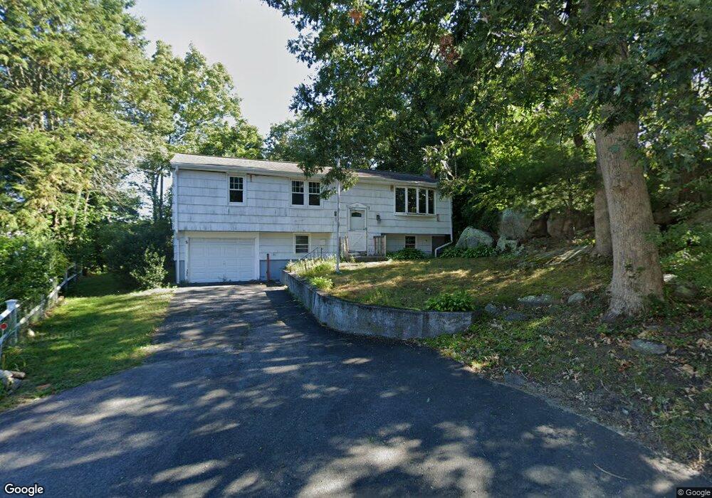 21 Sandra Ln N, Weymouth, MA 02188 - photo 1