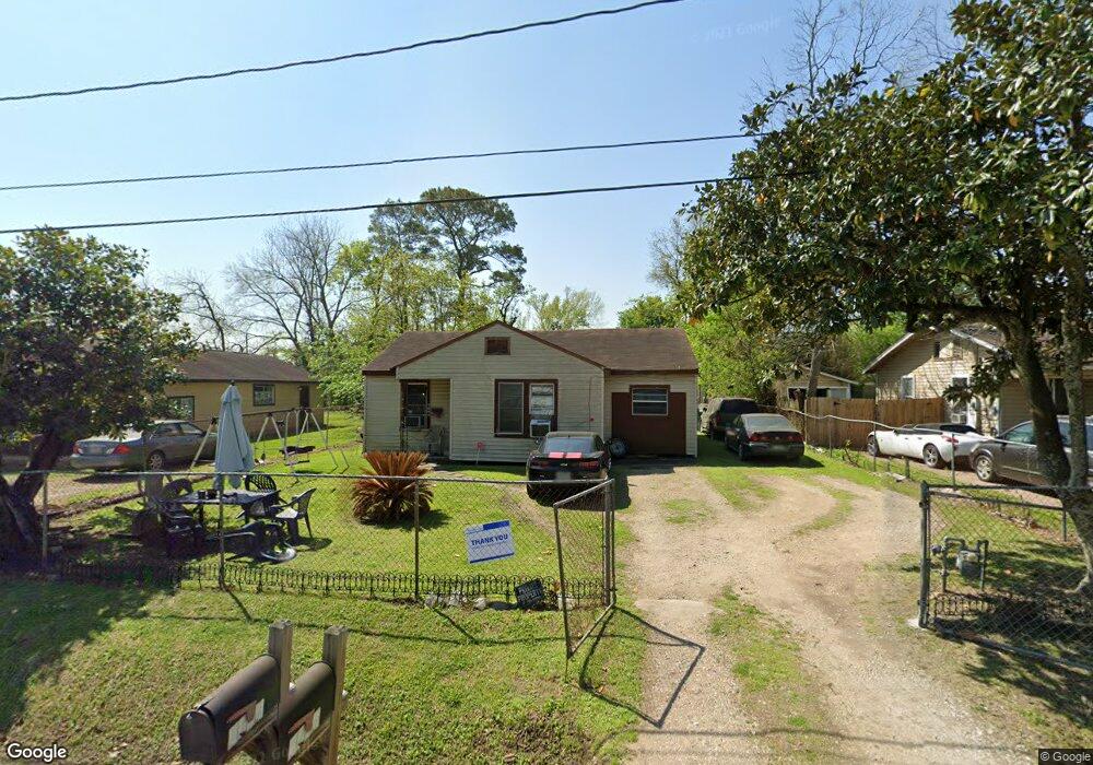 7006 Carothers St, Houston, TX 77028 - photo 1