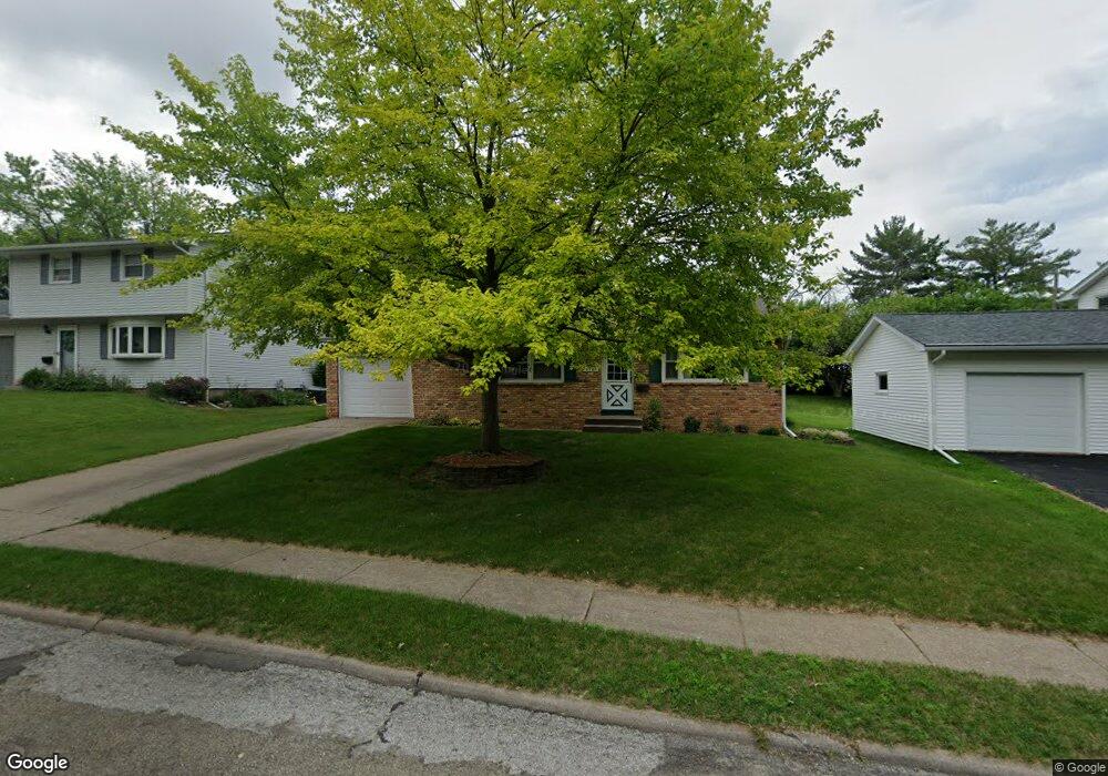4545 Sheridan St, Davenport, IA 52806 - photo 1
