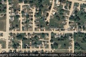 504 1st St SW, Epworth, IA 52045
