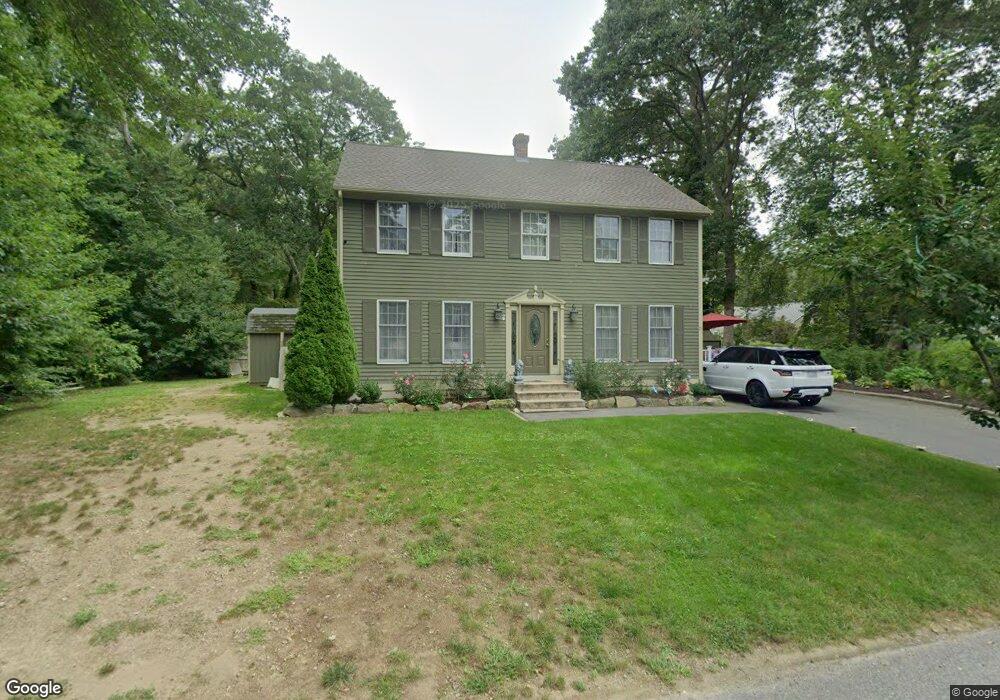 31 Peace Pipe Trail N, South Kingstown, RI 02879 - photo 1