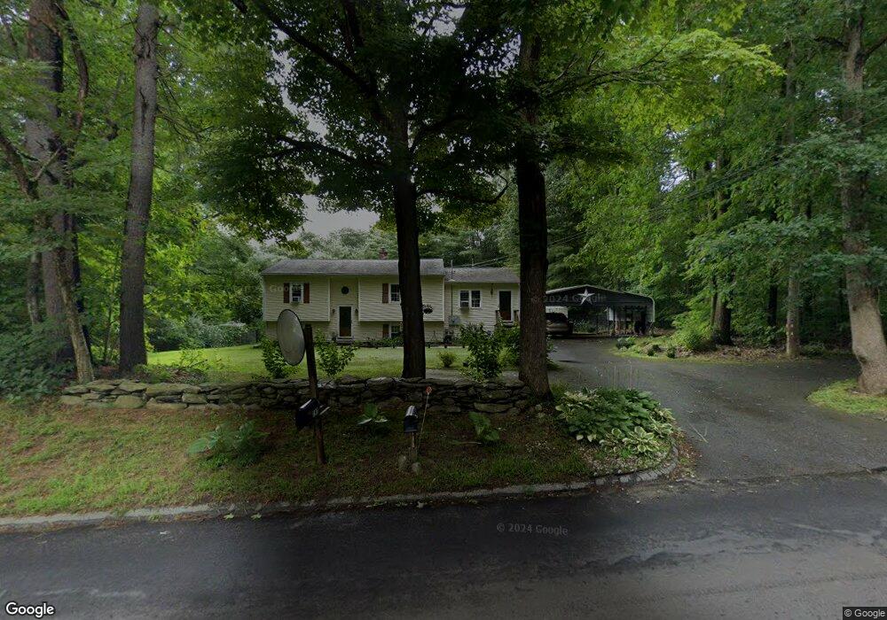 200 Green Hollow Rd, Danielson, CT 06239 - photo 1