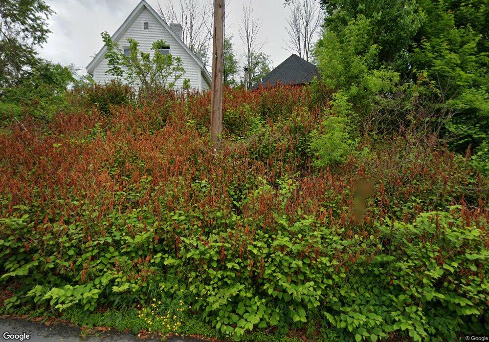 7 Crescent St, Pittsfield, NH 03263 - photo 1