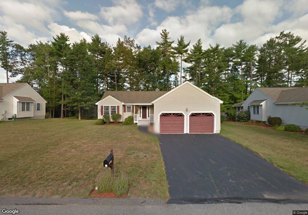 41 Glasgow Cir, Hudson, NH 03051 - photo 1