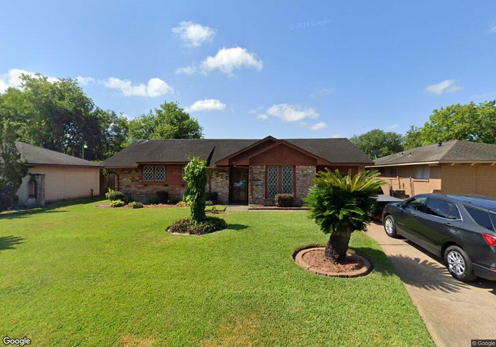 1515 Diplomat Way, Houston, TX 77088 - photo 1