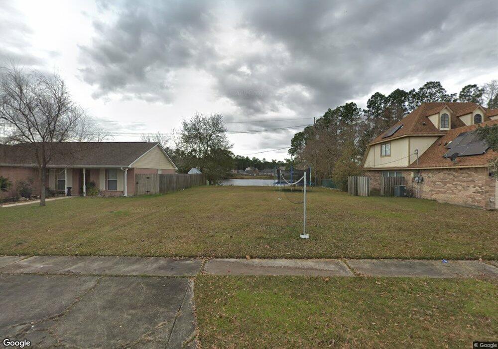 1912 Kings Row, Slidell, LA 70461 - photo 1