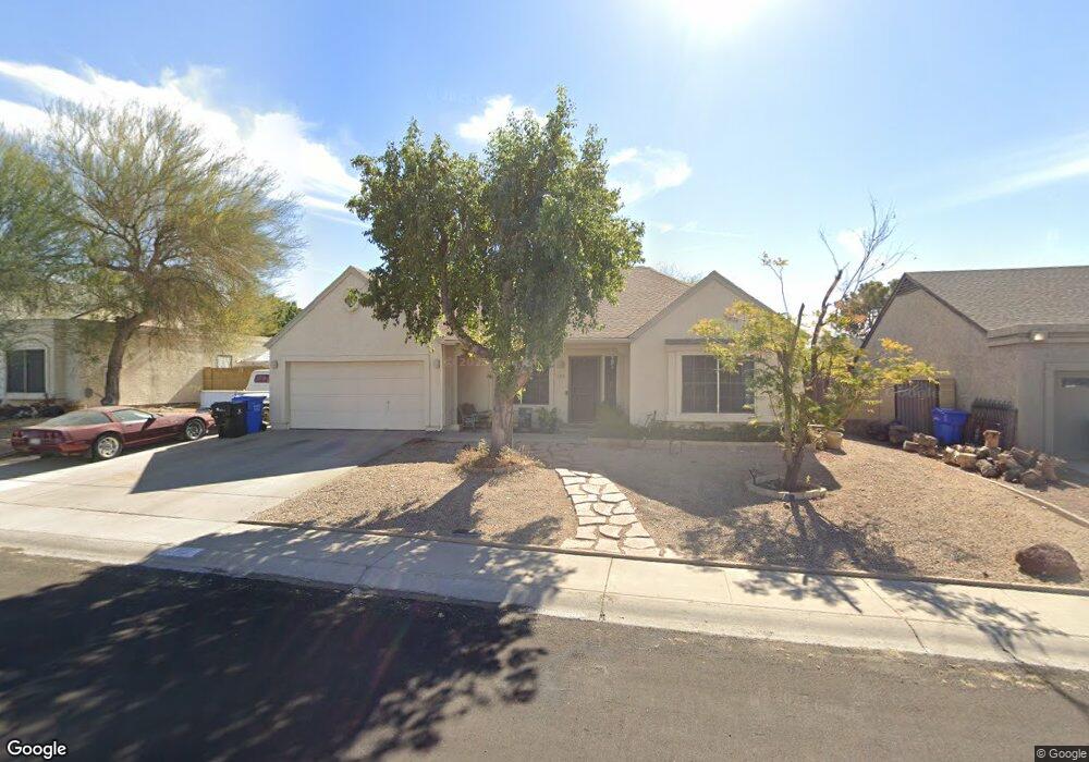 1313 E Wickieup Ln, Phoenix, AZ 85024 - photo 1