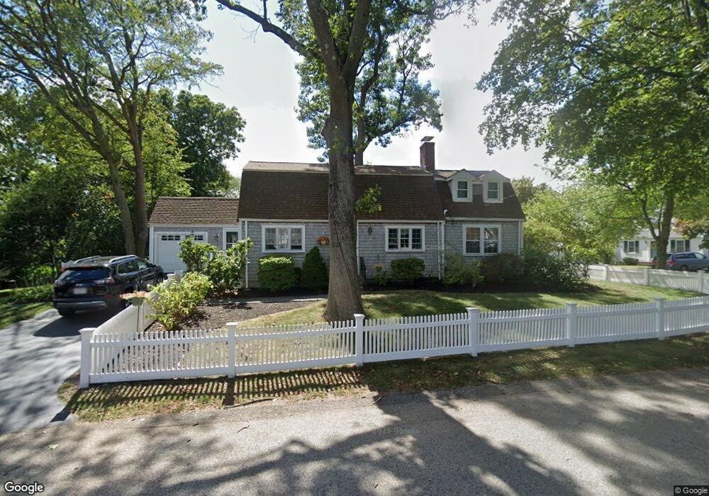 8 Sycamore Ln, Hingham, MA 02043 - photo 1