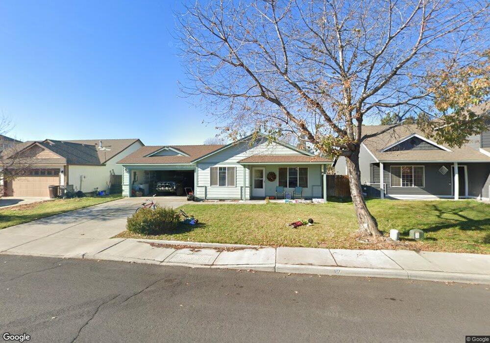 2505 NE 7th Ln, Redmond, OR 97756 - photo 1