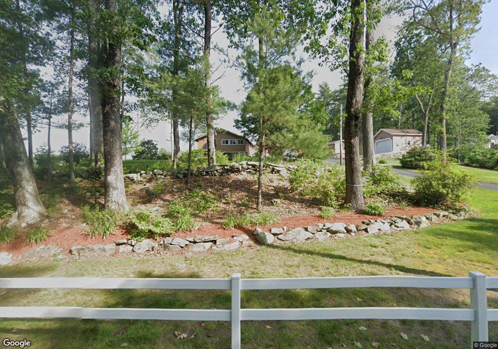 40 Lawrence Rd, Hudson, NH 03051 - photo 1