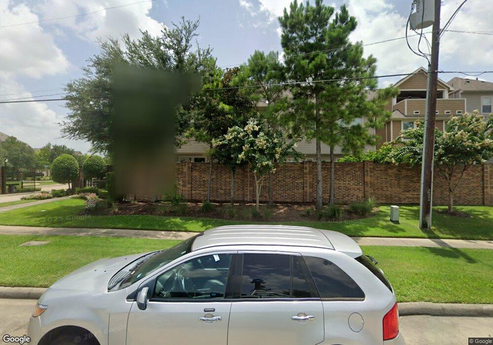 1616 Water Oak Point Dr, Houston, TX 77055 - photo 1