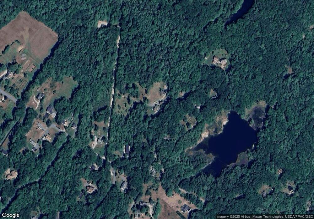 2 Pumphouse Rd, Freeport, ME 04032 - photo 1