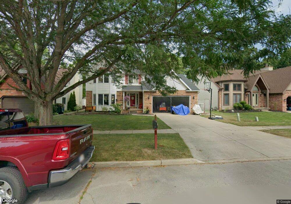 322 Daniel Dr, North Tonawanda, NY 14120 - photo 1