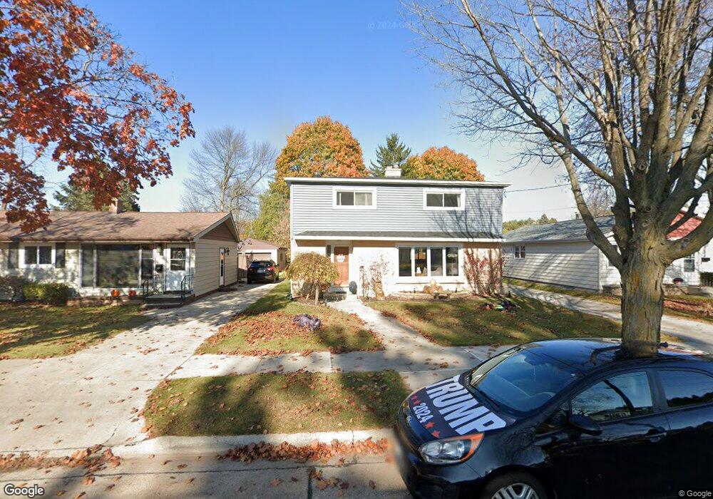 2122 36th St, Two Rivers, WI 54241 - photo 1