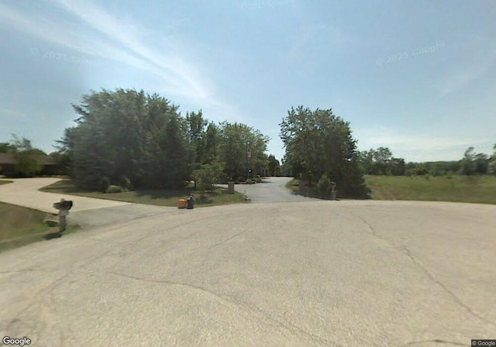 W138S7143 Sherwood Cir, Muskego, WI 53150 - photo 1