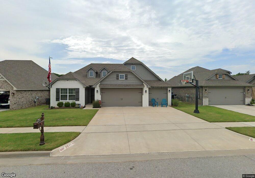 2611 W Albuquerque Place, Broken Arrow, OK 74011 - photo 1