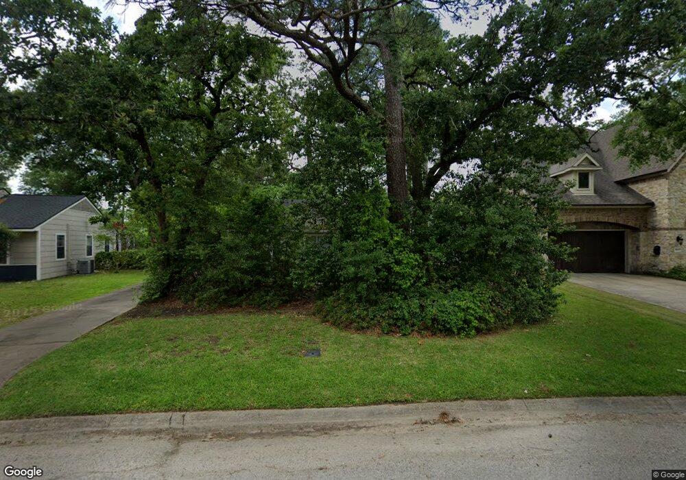 1639 Richelieu Ln, Houston, TX 77018 - photo 1